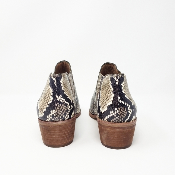 NWOT MADEWELL Sonia Low Leather Snake Chelsea booties - Picture 7 of 10